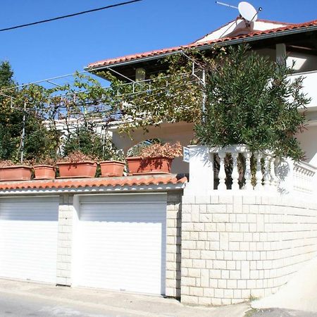 Apartments Galic Kampor المظهر الخارجي الصورة