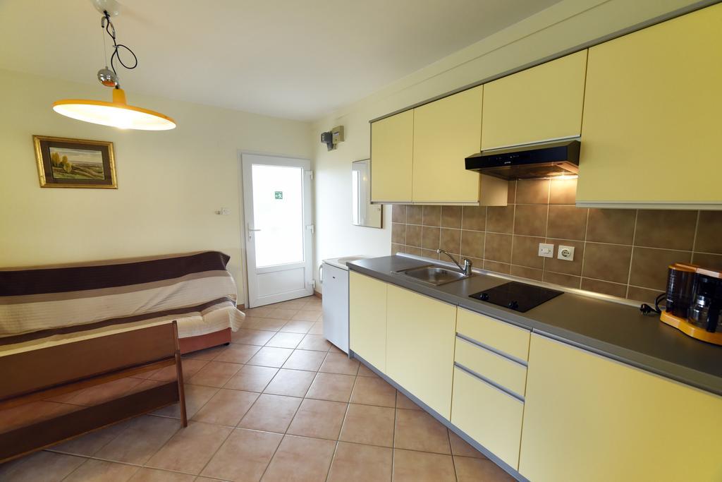 Apartments Galic Kampor المظهر الخارجي الصورة