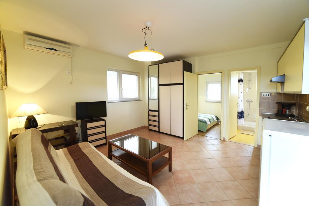 Apartments Galic Kampor المظهر الخارجي الصورة